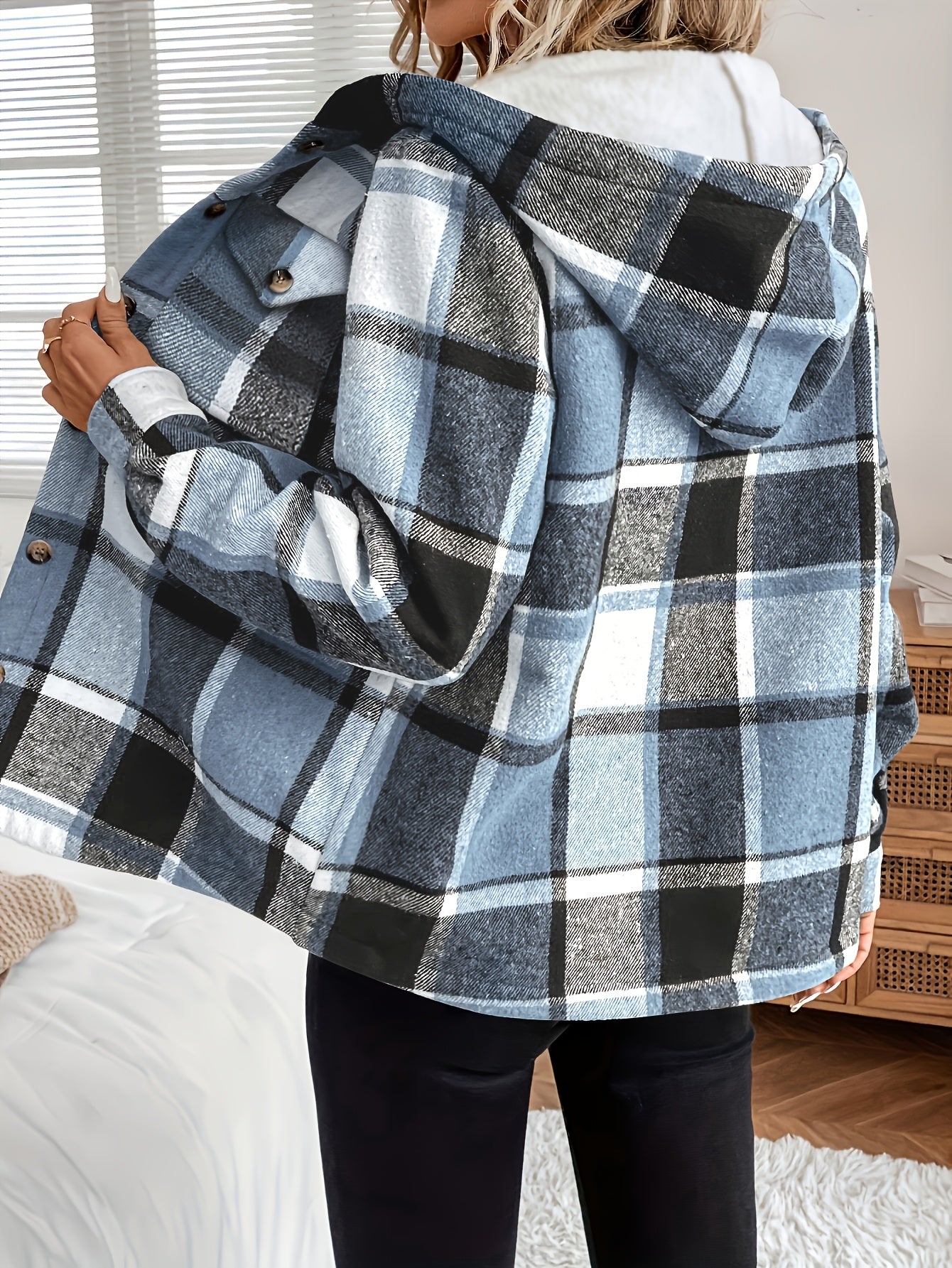 Lucy | Women’s Plaid Hooded Fleece Jacket