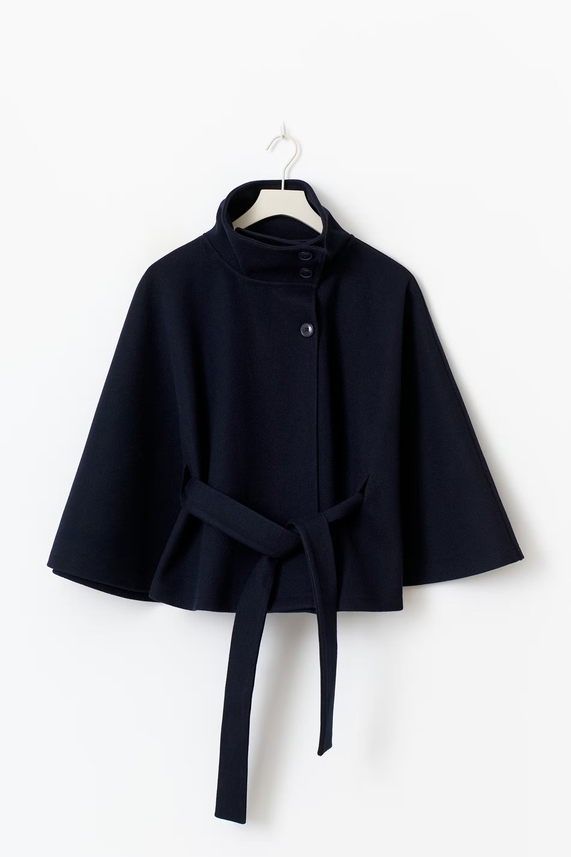 Lia Wool Coat for Women – Elegant High Collar with Removable Belt & Relaxed Fit