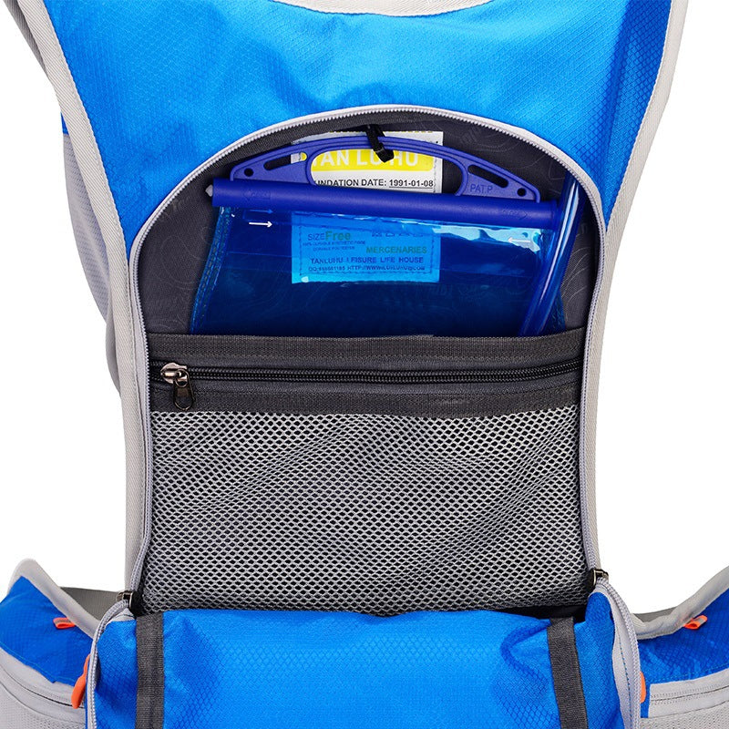 Ultra-Light Waterproof Backpack with Built-In Water Bladder – Hydration Pack for Hiking, Cycling and Outdoor Adventures | Elcevi