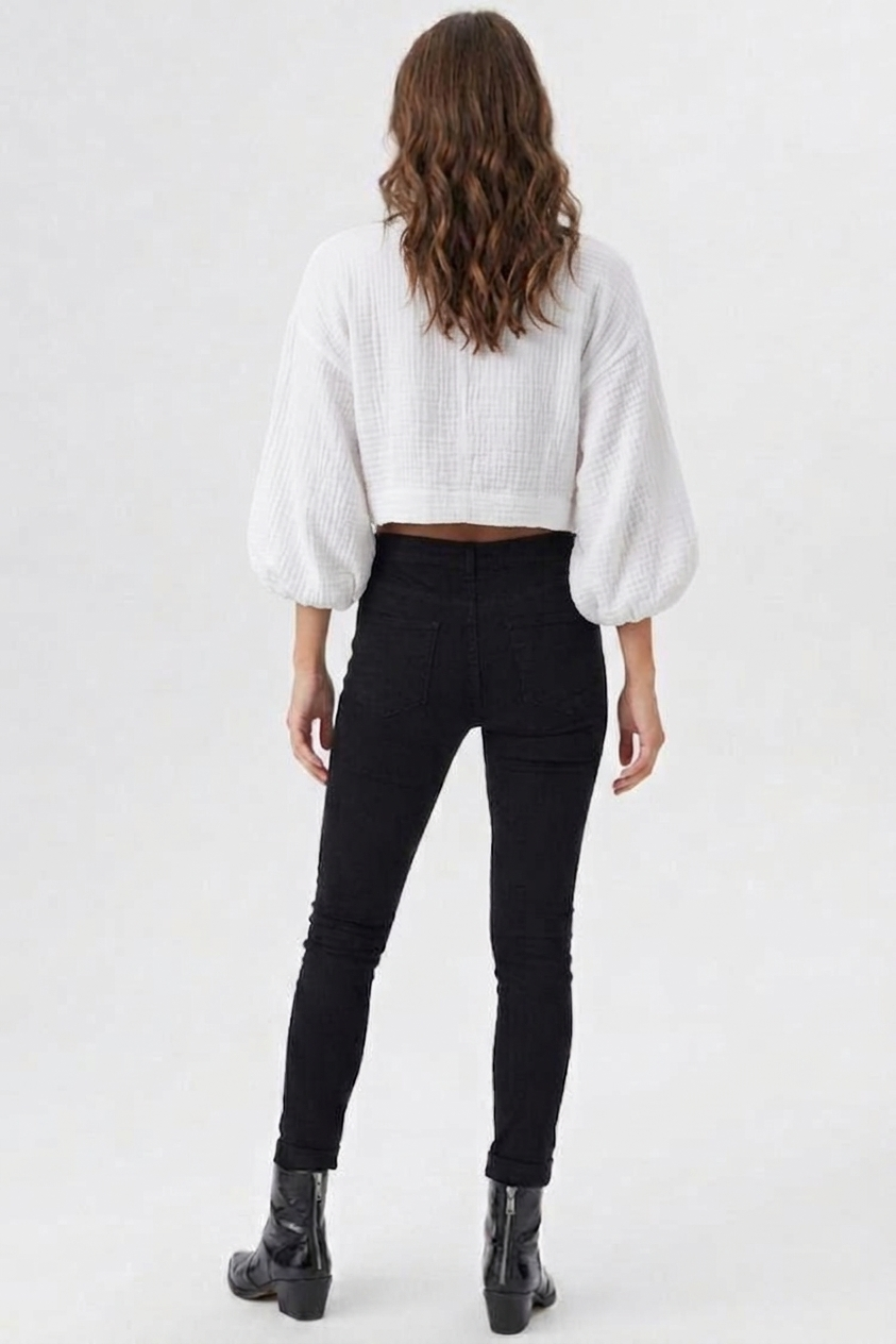 Lina | Airy Blouse