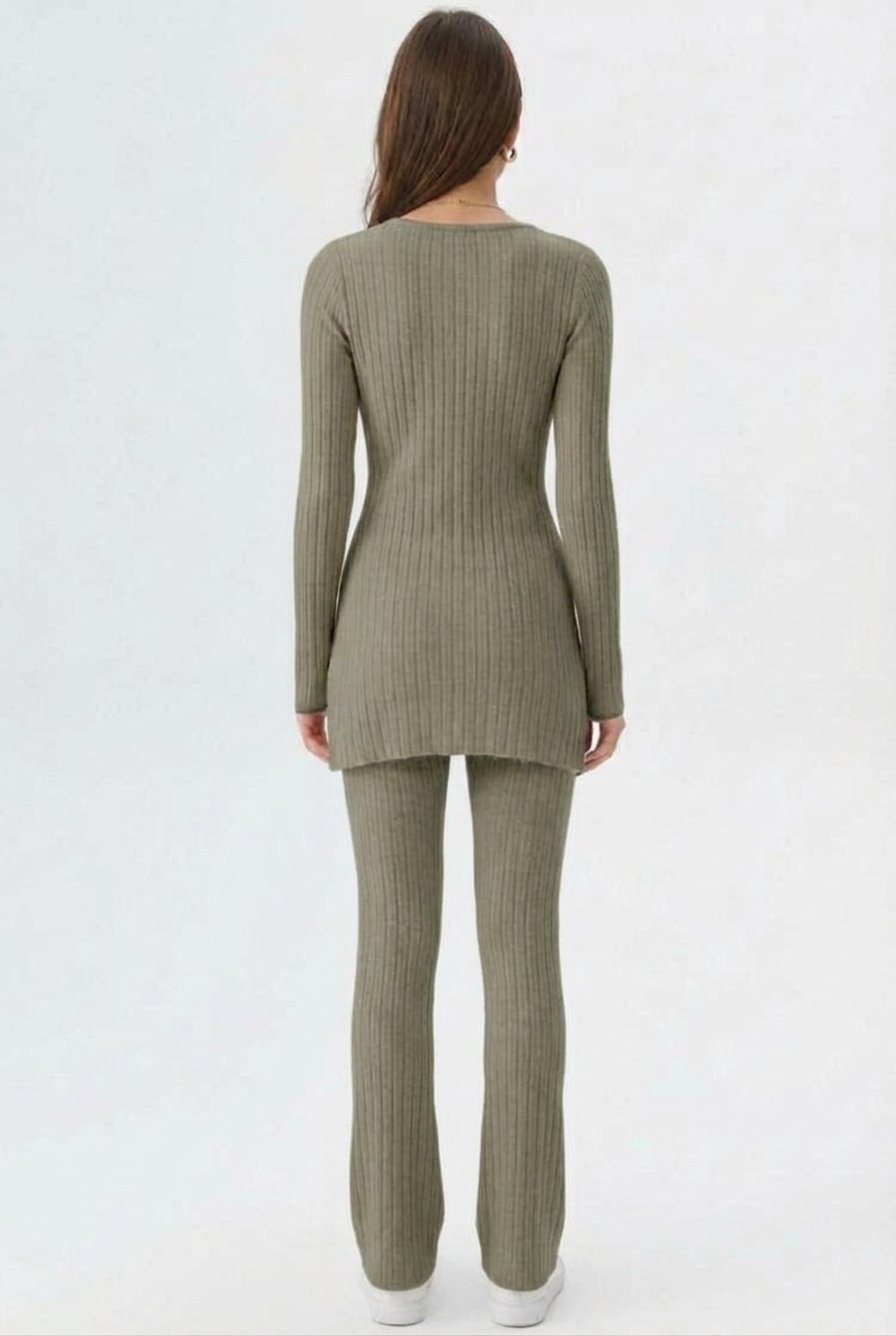 Noa | Ribbed Lounge Set