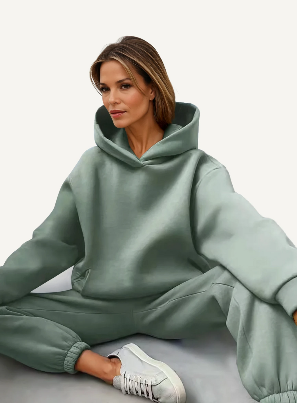 Loungewear Set with Sweater and Joggers - Esra