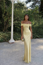 Alessa | Off-Shoulder Maxi Dress