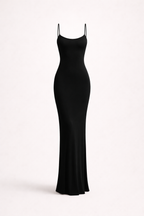 Zarah | Minimal Chic Maxi Dress