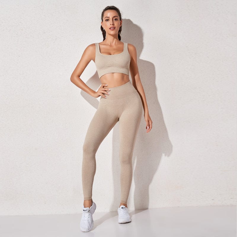 Claire | Sports Set with Top and Leggings
