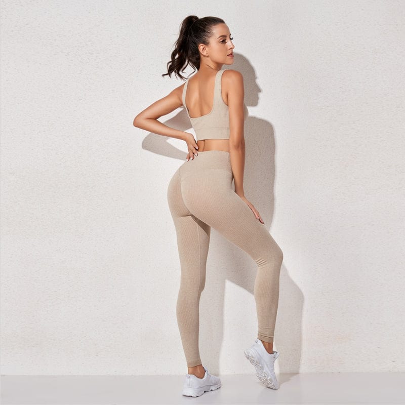 Claire | Sports Set with Top and Leggings