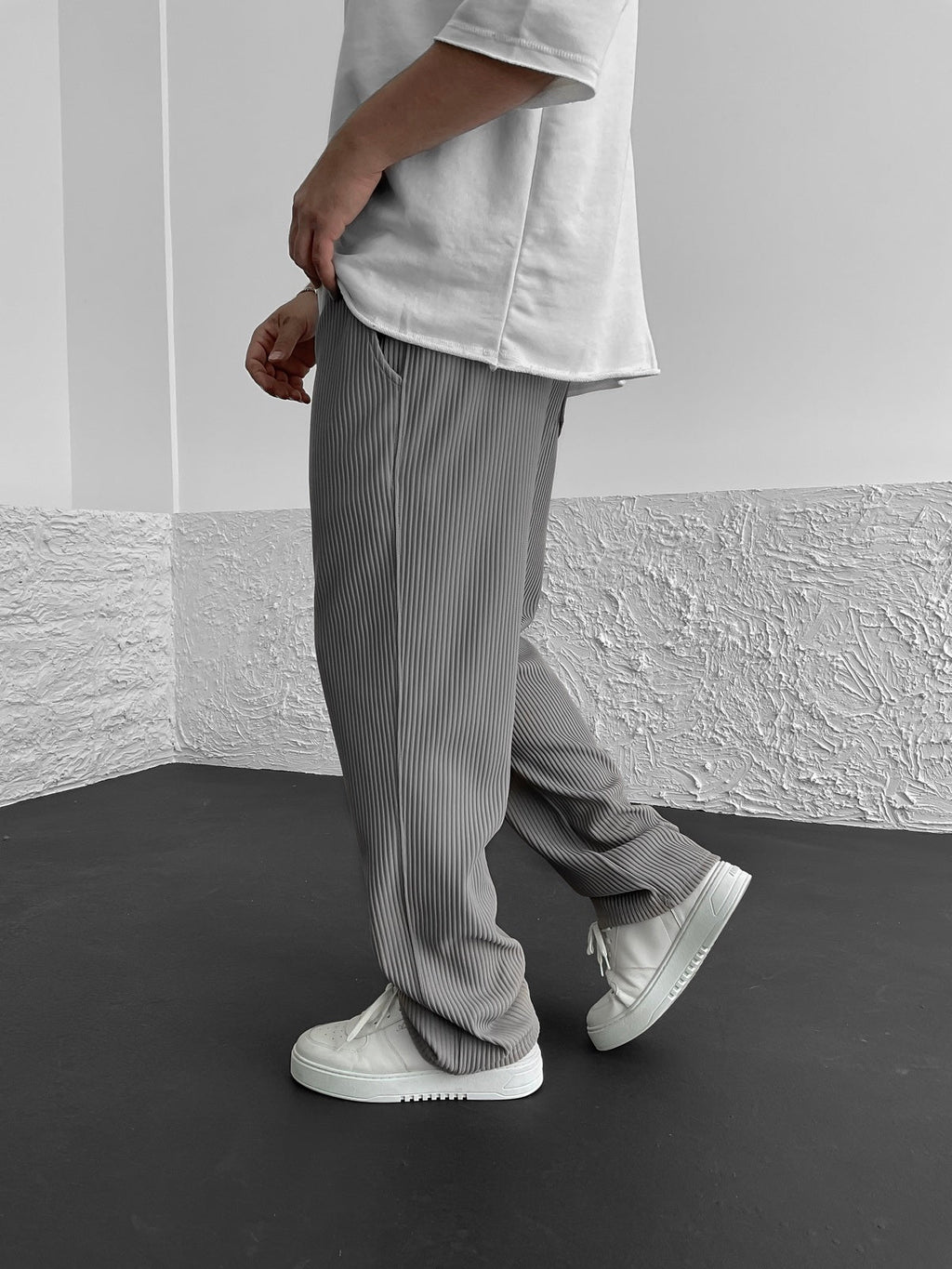 Elegant Trousers for Men | Drawstring Waist & Relaxed Fit | Different Colors