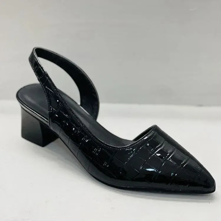 Elegant Pumps with Pointed Toe and Block Heel - Elena