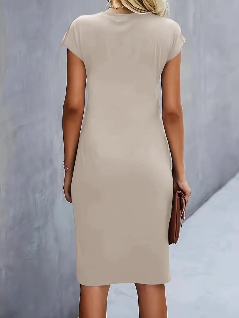 Catrien – Timeless Midi Dress with Flattering Silhouette
