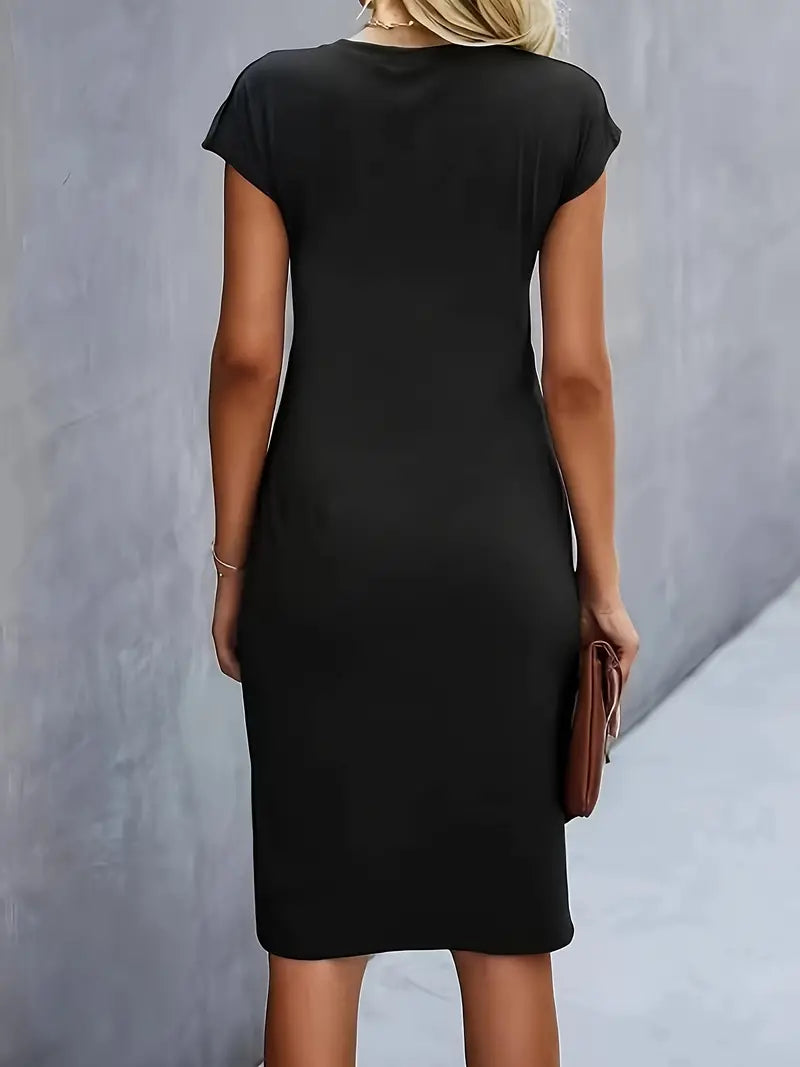 Catrien – Timeless Midi Dress with Flattering Silhouette