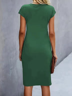 Catrien – Timeless Midi Dress with Flattering Silhouette