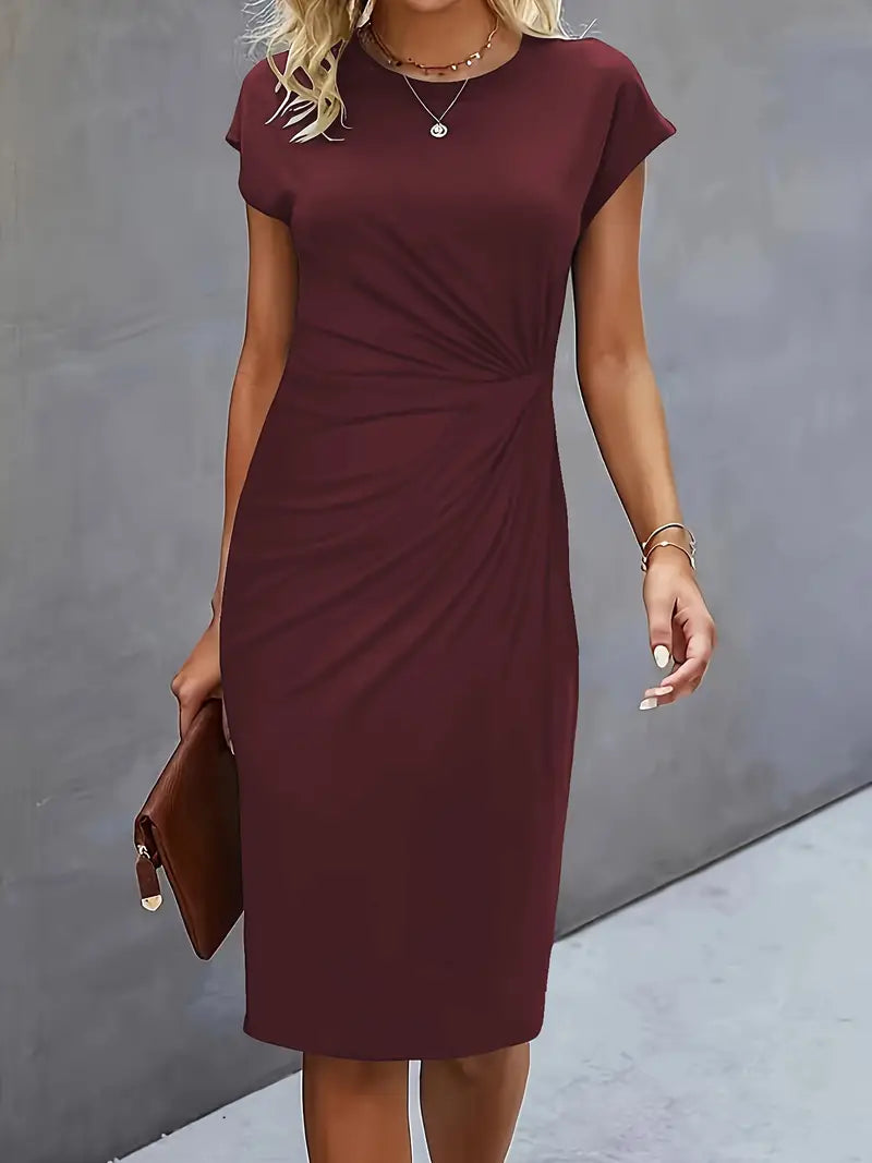 Catrien – Timeless Midi Dress with Flattering Silhouette