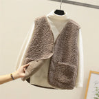 Body - Women's Soft Gilet with Buttons and Pockets