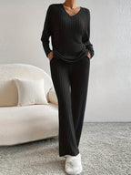 Ribbed Lounge Set for Women with V-Neck - Elena