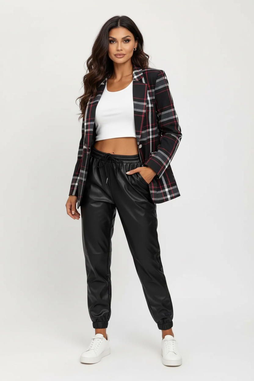 Checked Women's Blazer with Elegant Fit - Esra