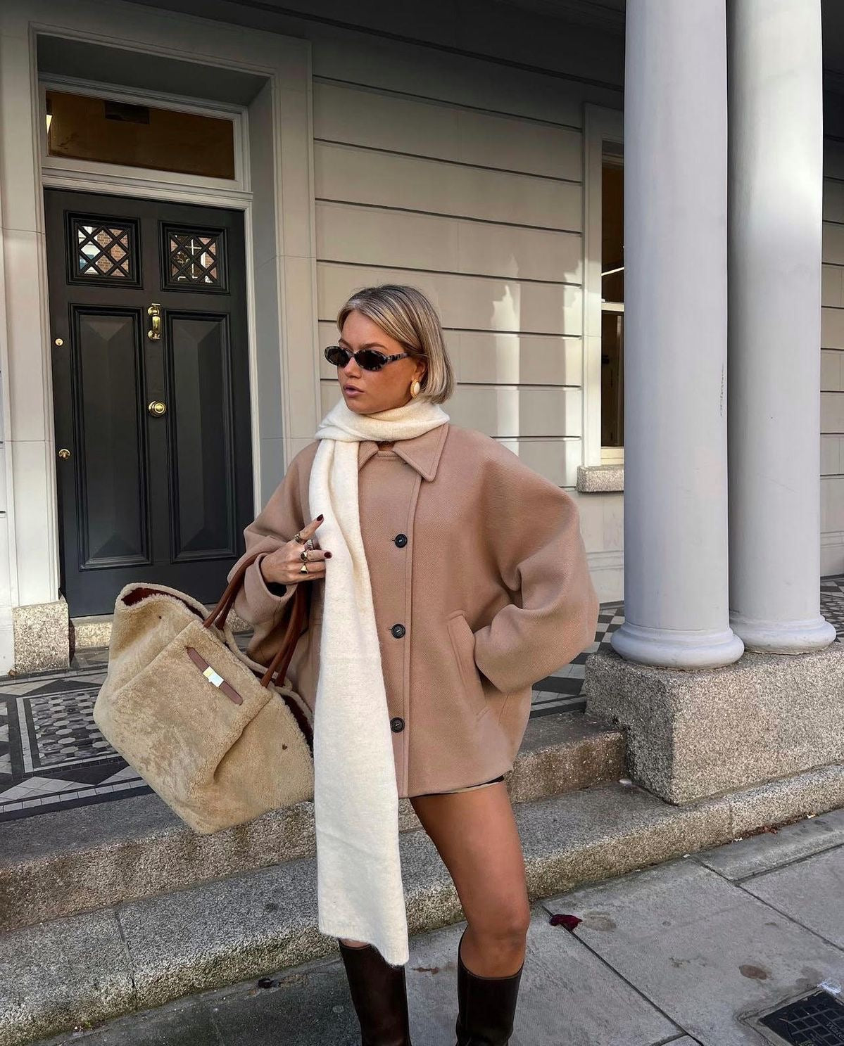 ISA | Women's Coat – Elegant & Comfortable Oversized Wool Coat for Winter