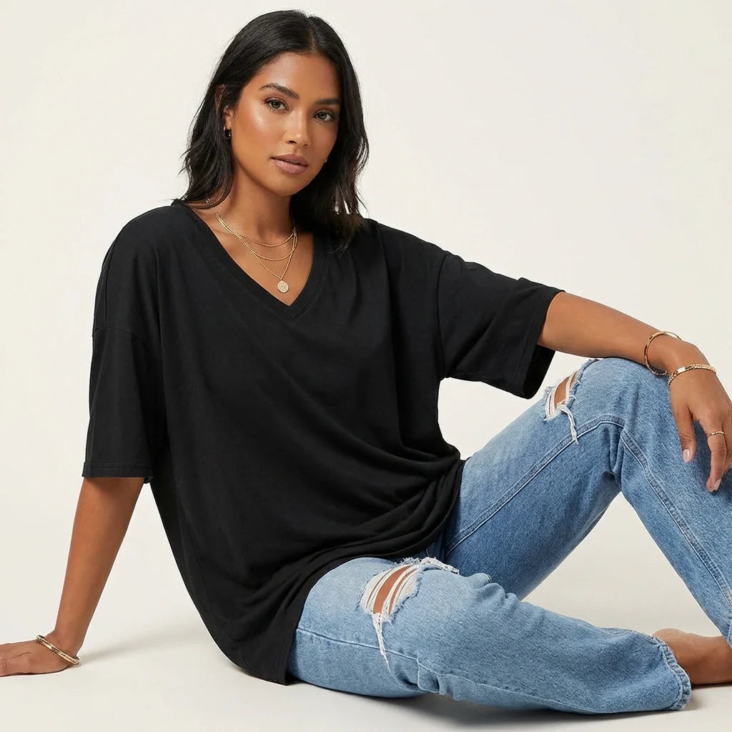Livy | Women's Oversized V-Neck T-Shirt