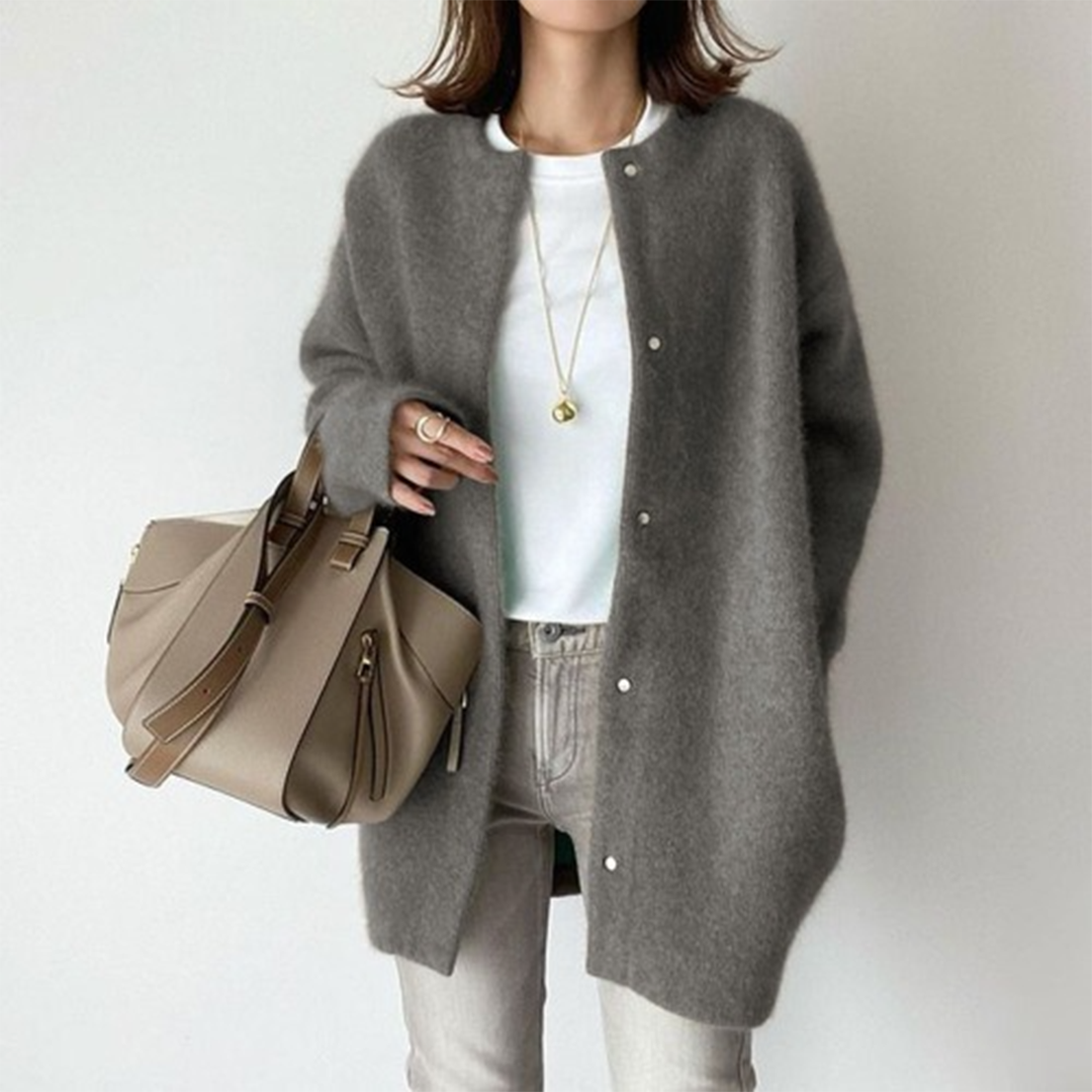Lia | Elegant Women's Cardigan Long Sleeve Fitted Warm Comfortable