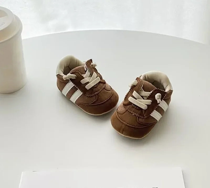 ISA | Newborn Baby Classic Sneakers Letters Splicing Baby Casual Shoe Non-slip Hundred Walking Baby Boys Girls Baby Shoes 0-18 Months