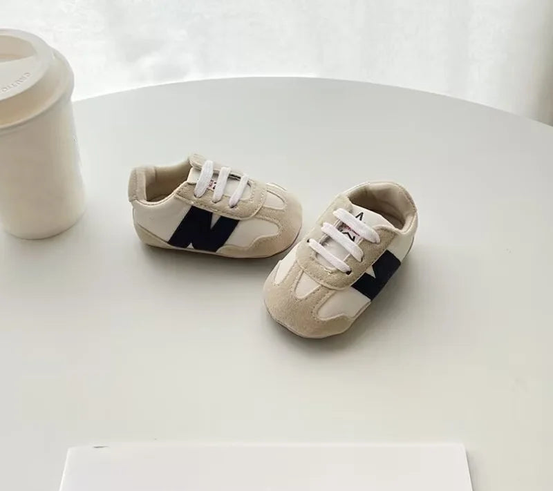 ISA | Newborn Baby Classic Sneakers Letters Splicing Baby Casual Shoe Non-slip Hundred Walking Baby Boys Girls Baby Shoes 0-18 Months
