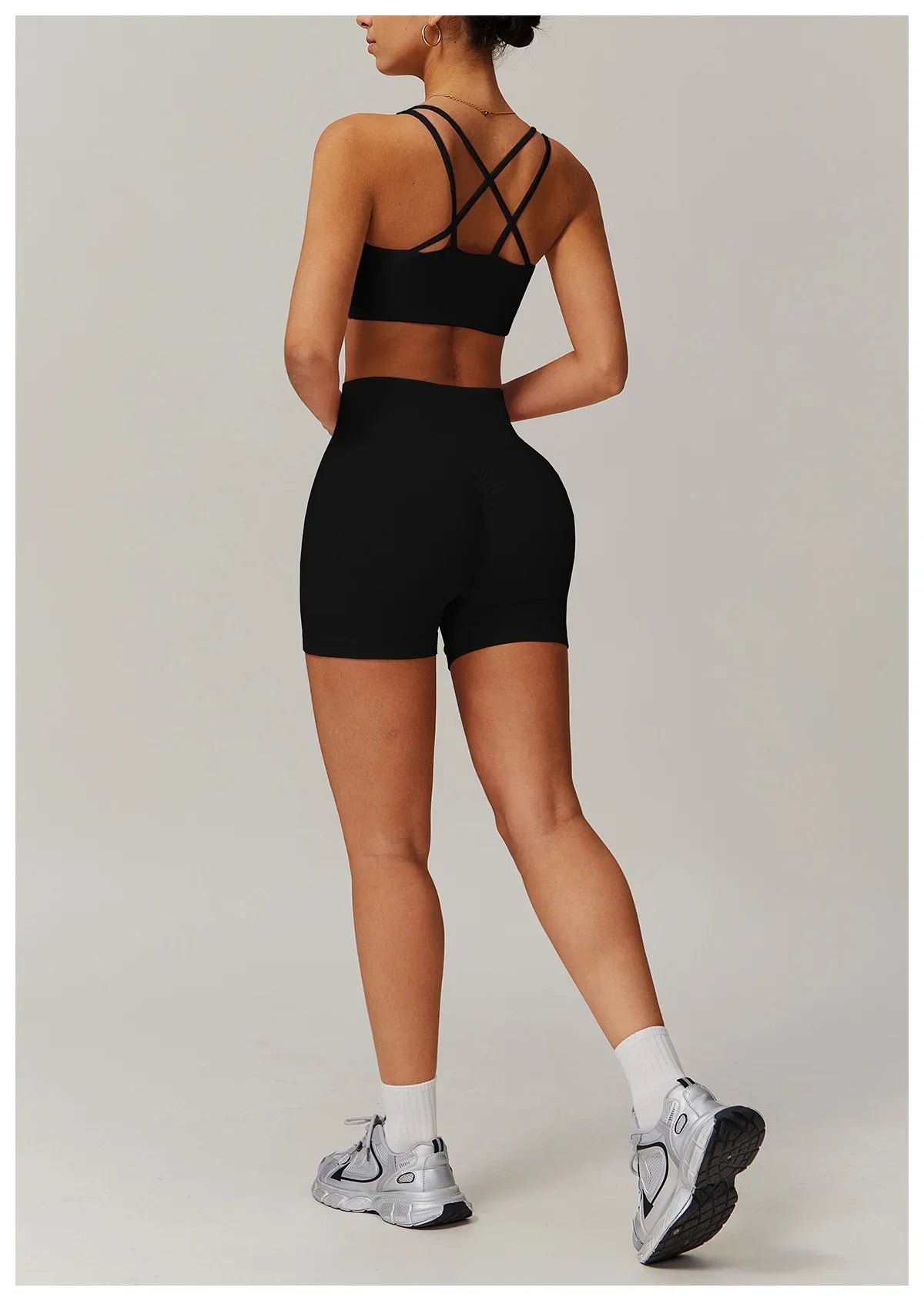 Claire - Sports Set with Bike Shorts