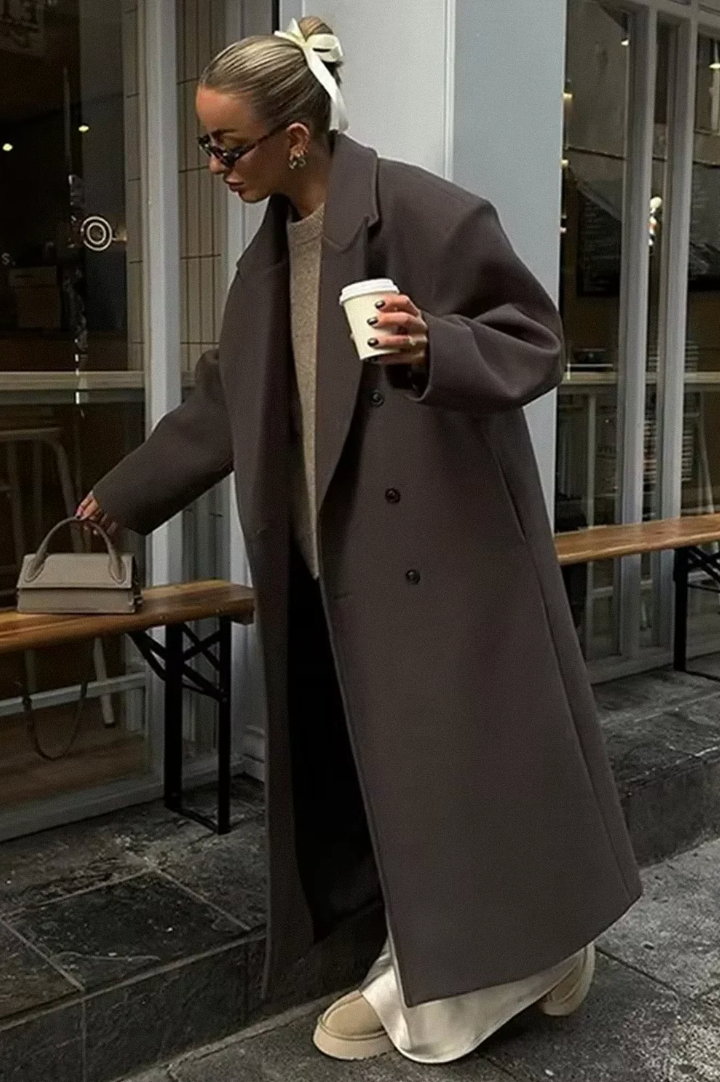 Noëlle Mila - Oversized Overcoat