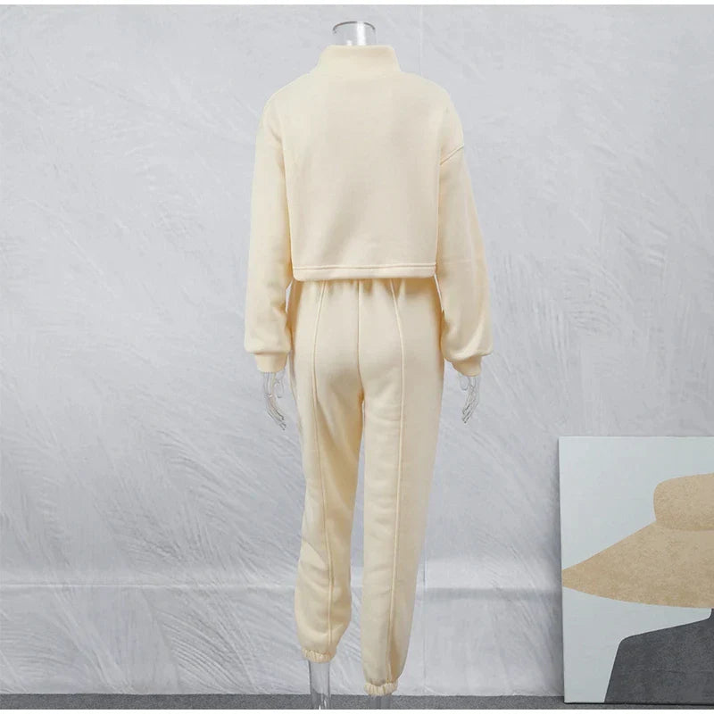 Maria - Tracksuit | Stylish & Comfy