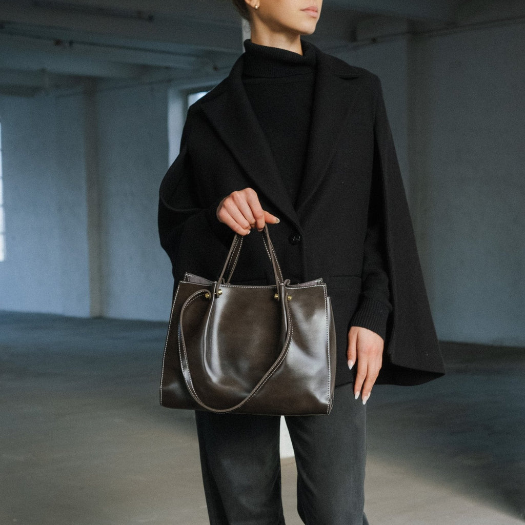 Claire | Spacious Shoulder Bag in Vegan Leather - Handmade, Elegant, and Functional
