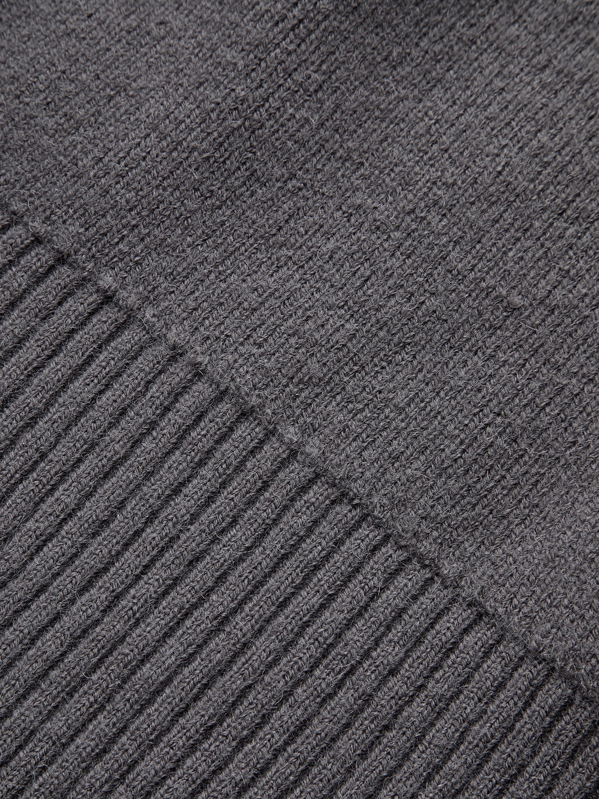 Mary | Cropped Knitted Sweater with Puff Sleeves