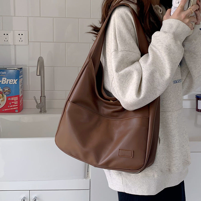 Lidia | Women's Shoulder Bag – Classic Design