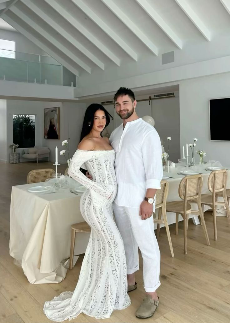 Elcevi | Maternity Dress With Lace And Flowing Fit Elegance For Women