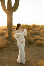 Elcevi | Maternity Dress With Lace And Flowing Fit Elegance For Women
