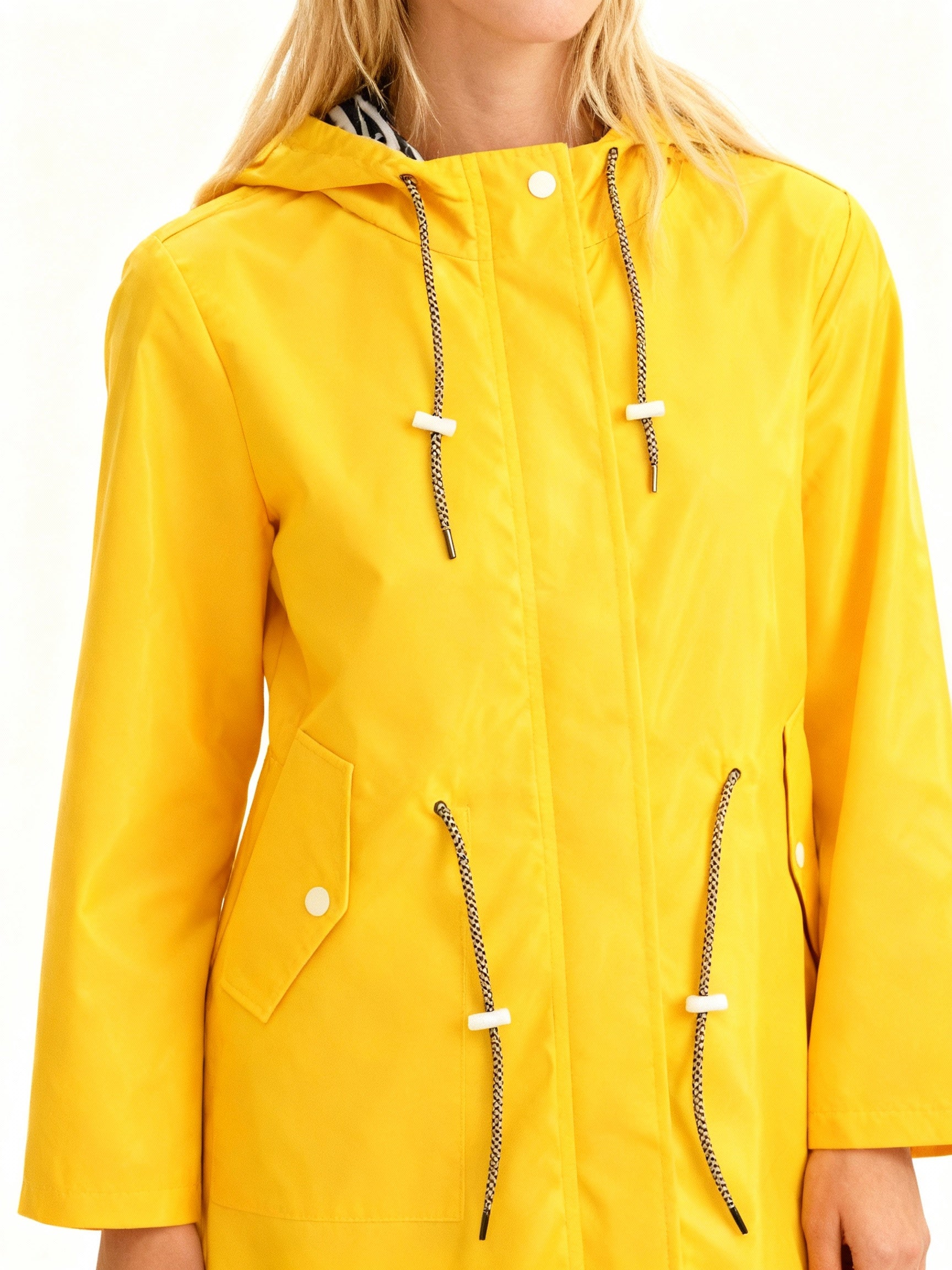 Lia | Weatherproof Coat With Hood NCFY-16 Coated Polyester Fiber Blend