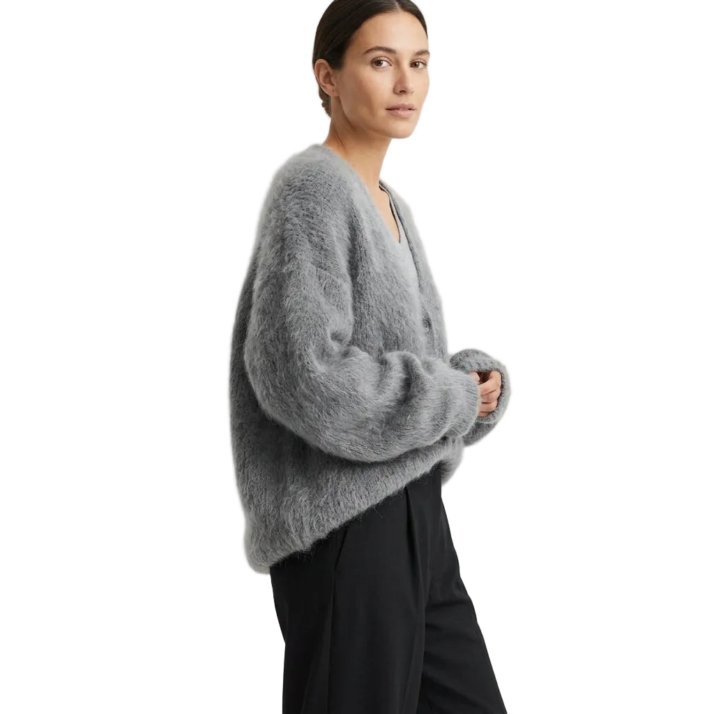 ISA | V Neck Knit Cardigan