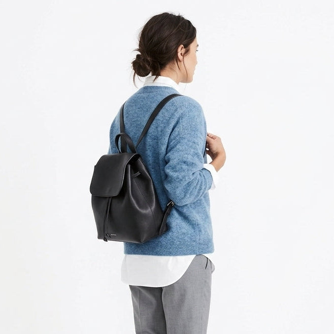 Elene | Loose Fit Button Collar Sweater