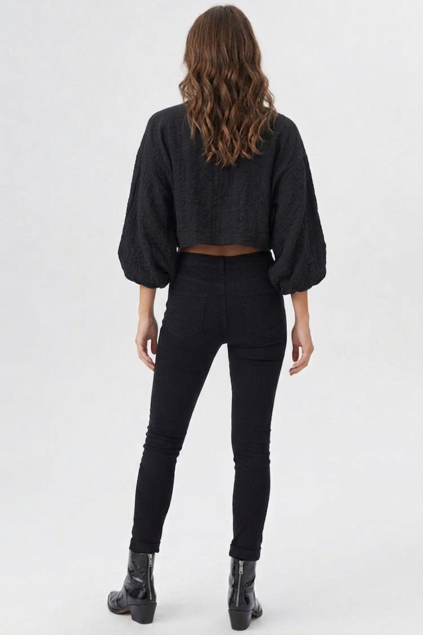 Lina | Airy Blouse
