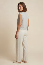 Lisa | Ribbed Button-front Sleeveless Crew Neck Vest