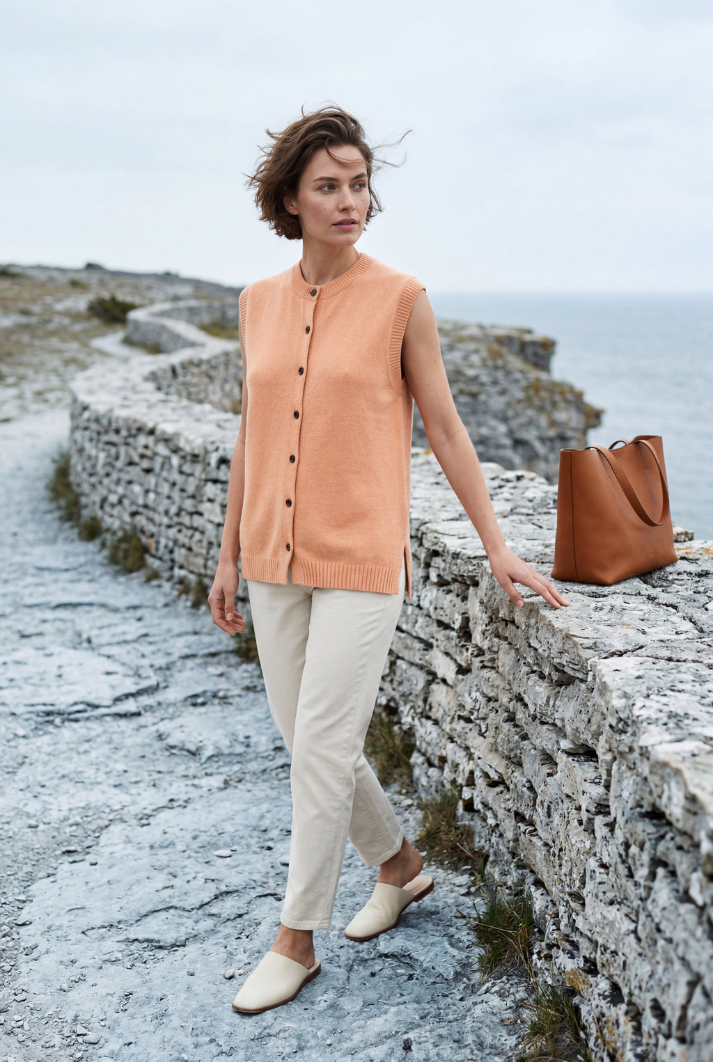 Lisa | Ribbed Button-front Sleeveless Crew Neck Vest