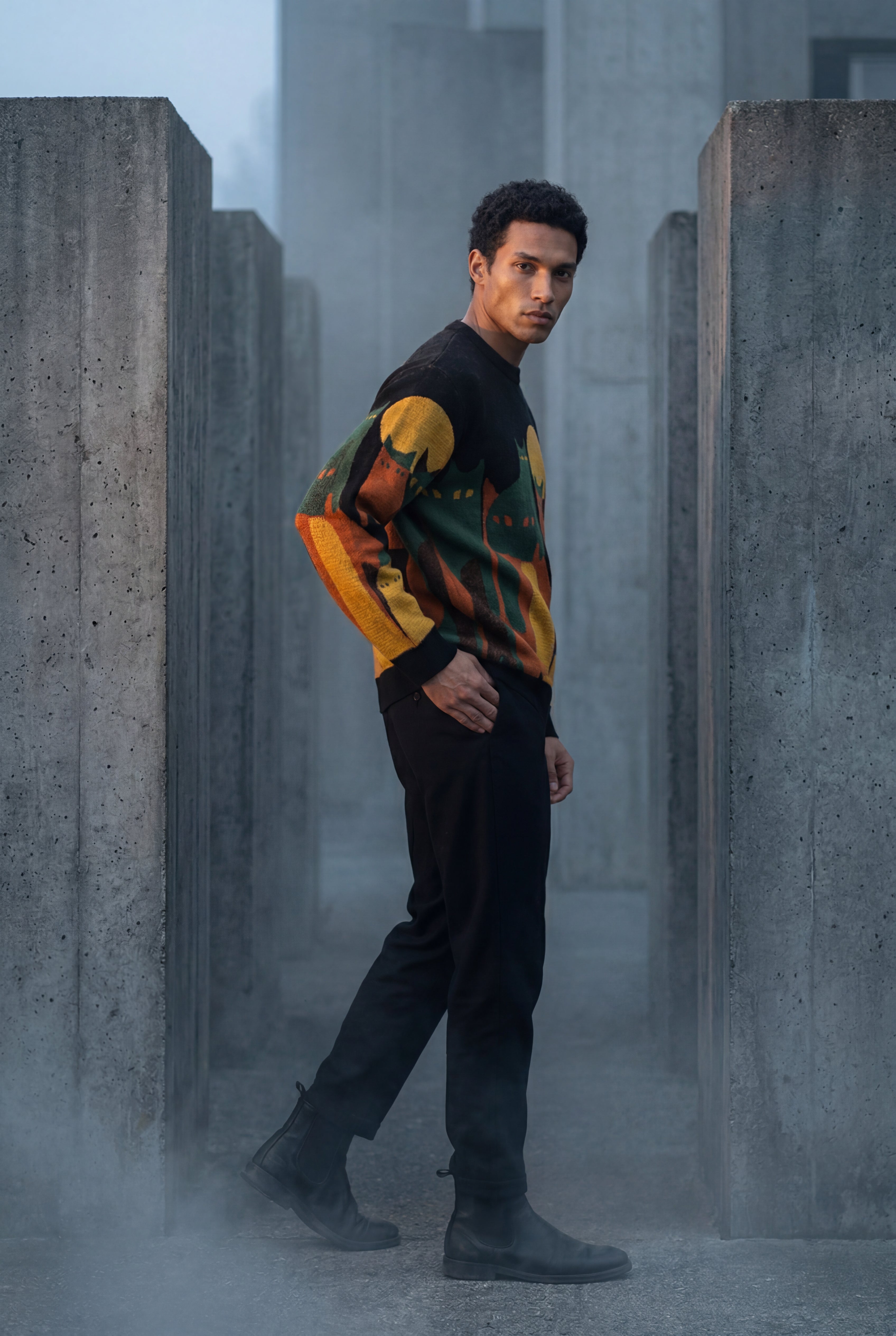 Abstract Cat Graphic Crew Neck Long Sleeve Sweater | James