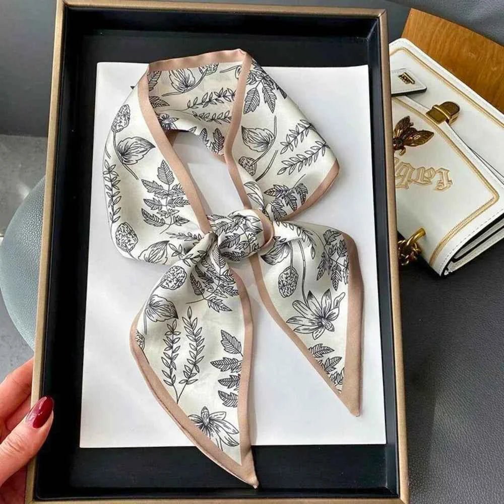 Lisa | Floral Print Square Scarf with Contrast Border