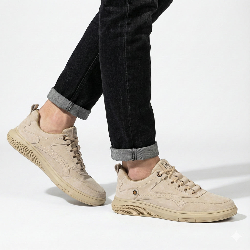 Liam | Minimalist Slip-On Lace-Up Sneakers with Cushioned Sole