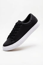 Liam | Black Minimalist Low-top Lace-up Sneakers