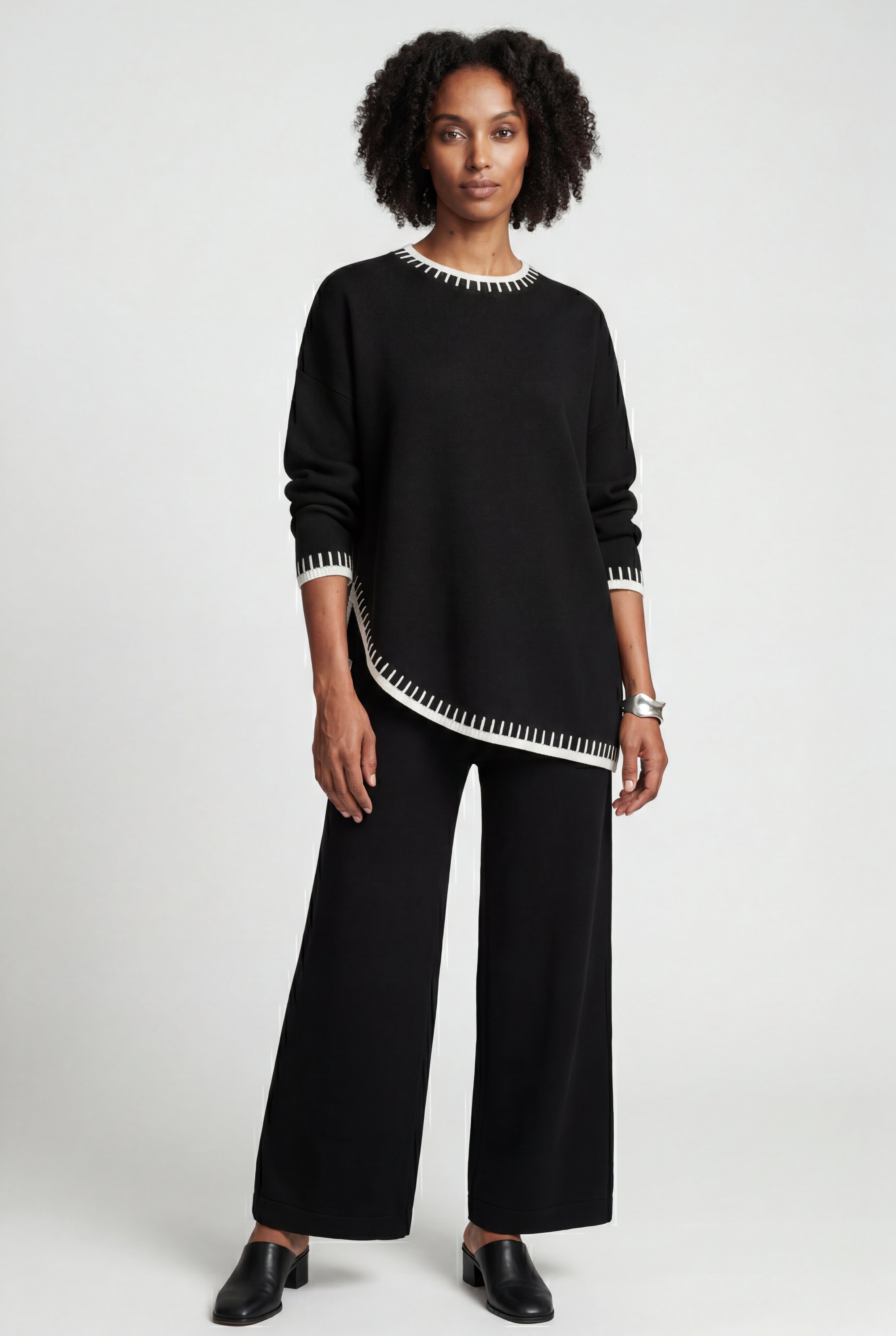 Lisa | Contrast Trim Relaxed Lounge Set