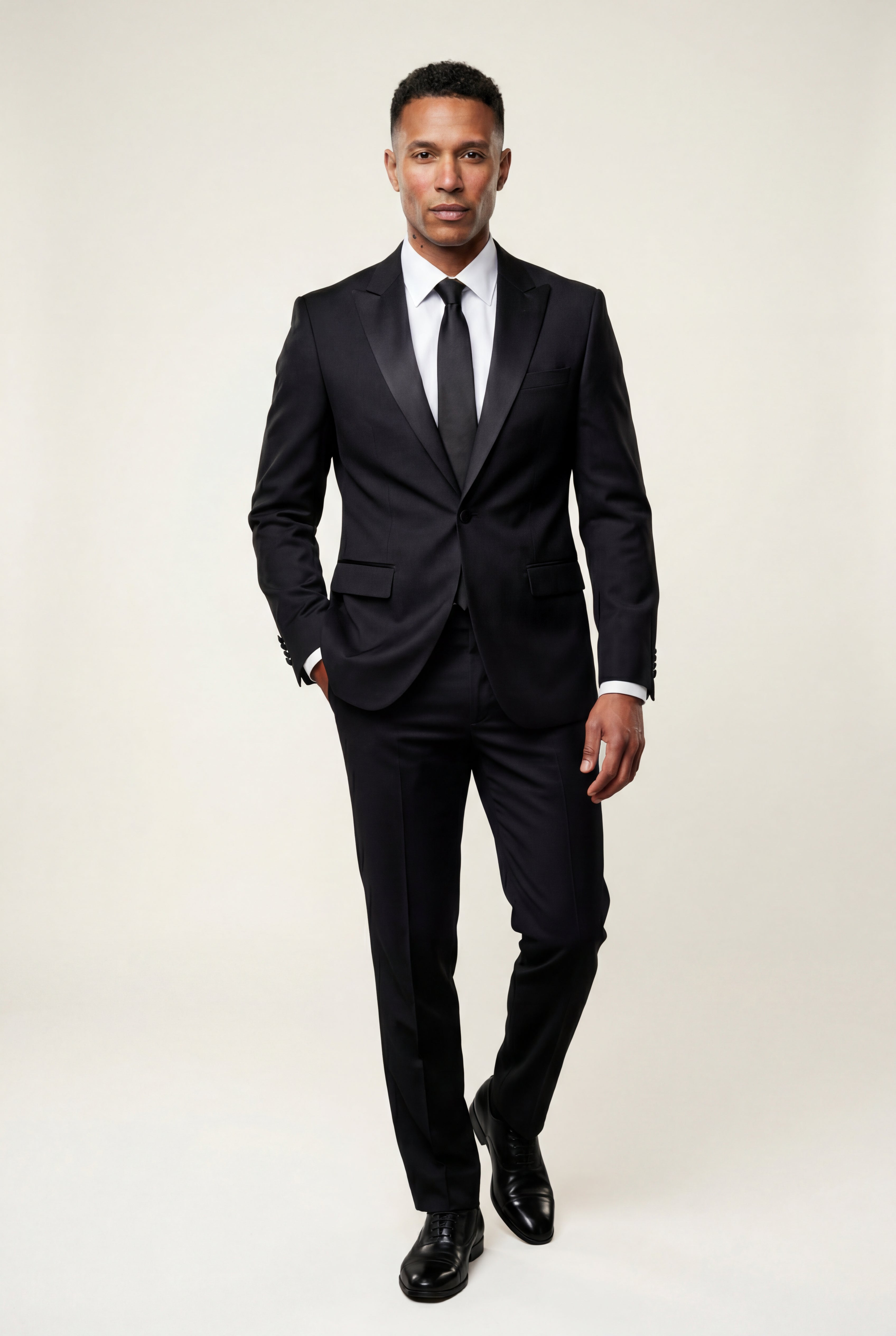 Liam | Contrasting Shawl Lapel Tuxedo Suit