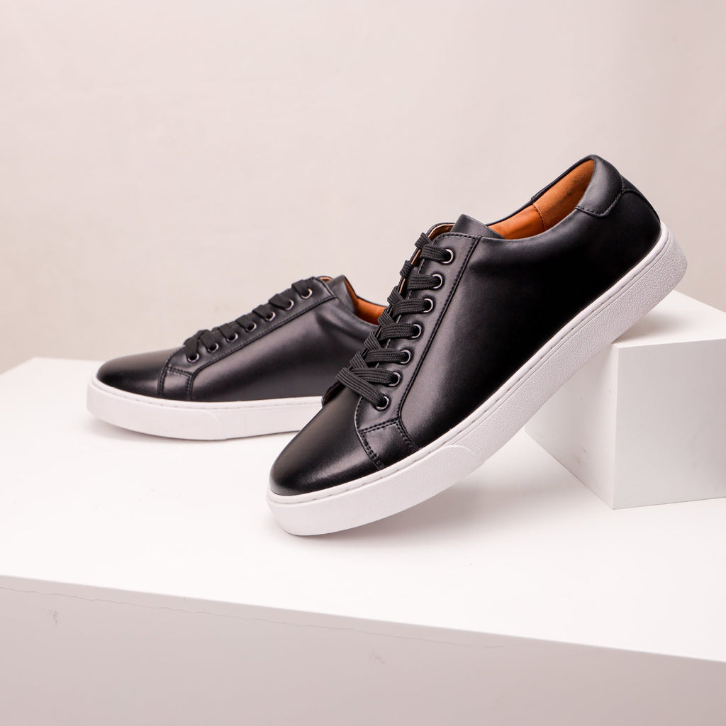 Liam | Low Top Minimalist Sneakers with Padded Collar