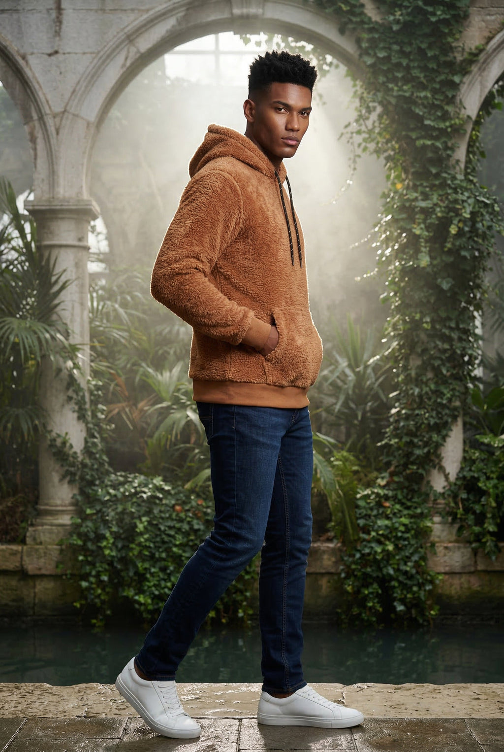 Liam | Modern Fit Plush Hoodie with Kangaroo Pocket