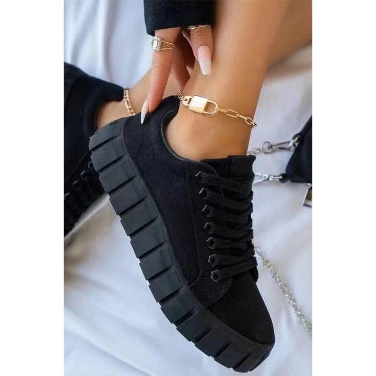 Lucy | Women's Chunky Platform Low-Top Canvas Sneakers
