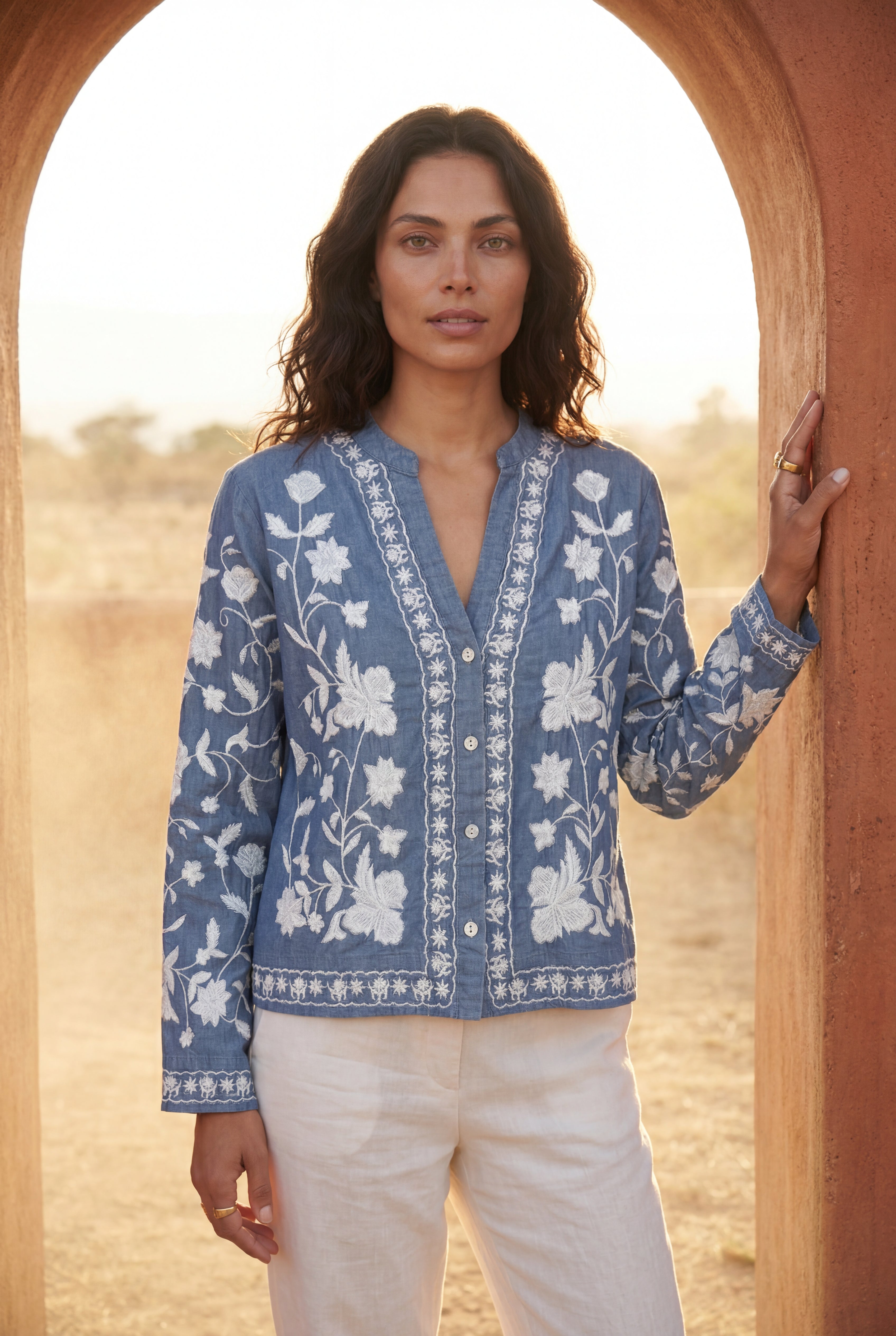 Lisa | Floral Embroidered Button-front Blouse with V-neckline