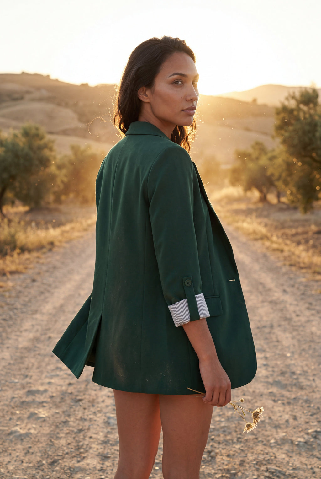 Roll-tab Sleeve Single-breasted Relaxed Blazer | Elcevi
