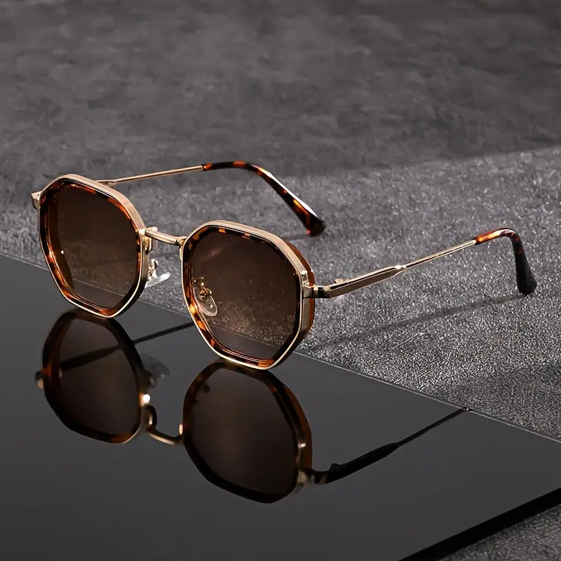 Kian | Blue Gradient Geometric Hexagonal Frame Sunglasses